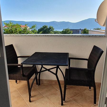 Apartmani Lanterna Veglia Exterior foto