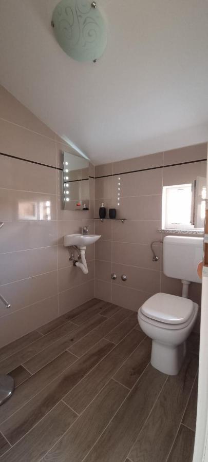 Apartmani Lanterna Veglia Exterior foto