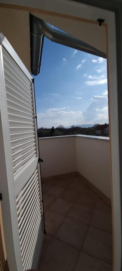 Apartmani Lanterna Veglia Exterior foto