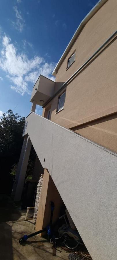Apartmani Lanterna Veglia Exterior foto